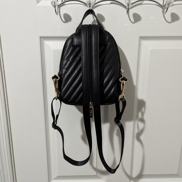 NWT MK Erin small backpack - Picture 7 of 10